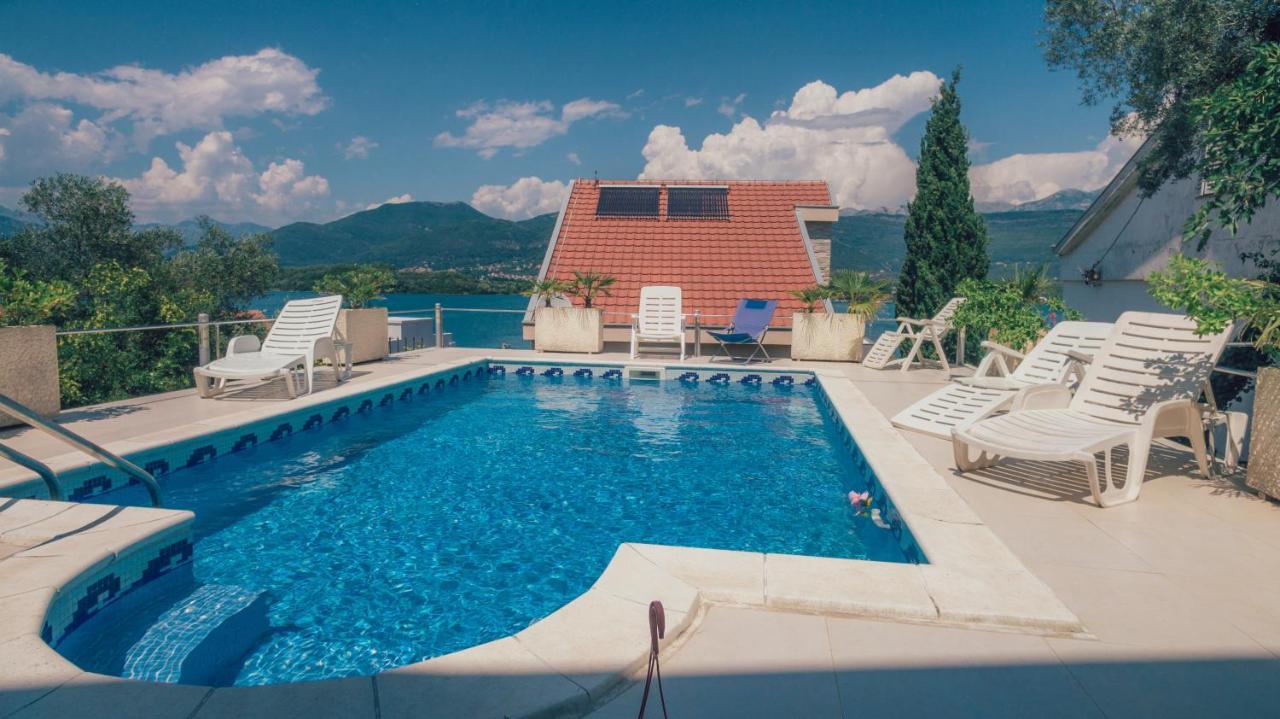 Villa Tivat Buitenkant foto